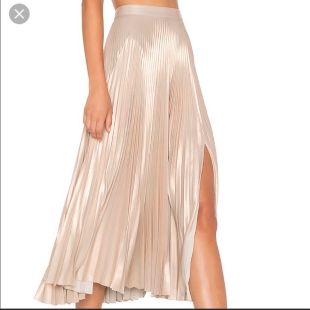 A.L.C. Brand Bobby skirt. Light Rose gold.